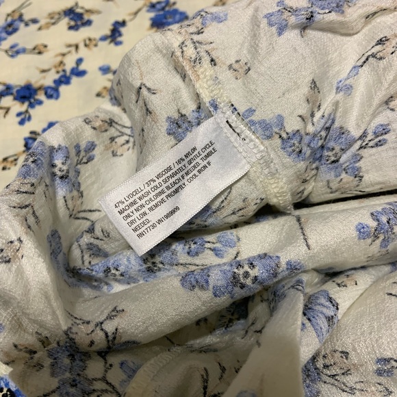 A new Day Floral Cream and Blue Women's Pants Wide Leg size S - Picture 6 of 6